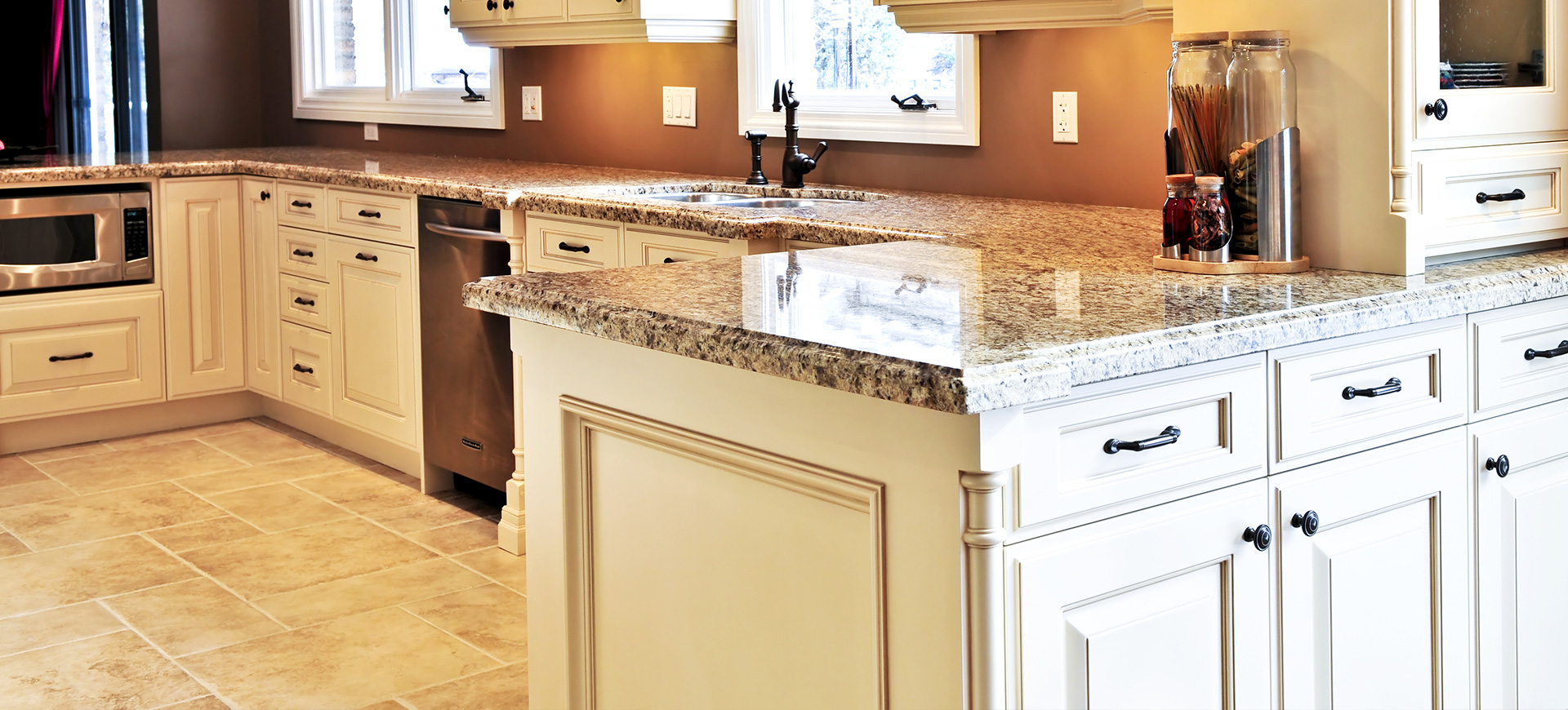 Custom Granite Countertop Installation Cincinnati, OH Carolina Granite